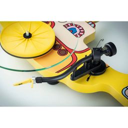 Виниловый проигрыватель PRO-JECT The Beatles Yellow Submarine, желтый— фото №5