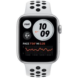 Apple Watch Nike Series 6 GPS, 44 мм, алюминий серебристый, спортивный ремешок Nike цвета «чистая платина/черный»— фото №1