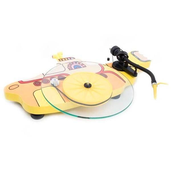 Виниловый проигрыватель PRO-JECT The Beatles Yellow Submarine, желтый— фото №2